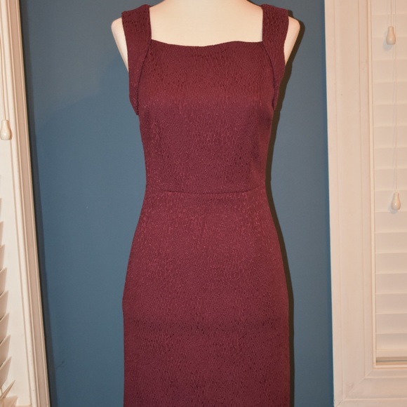 banana republic maroon dress